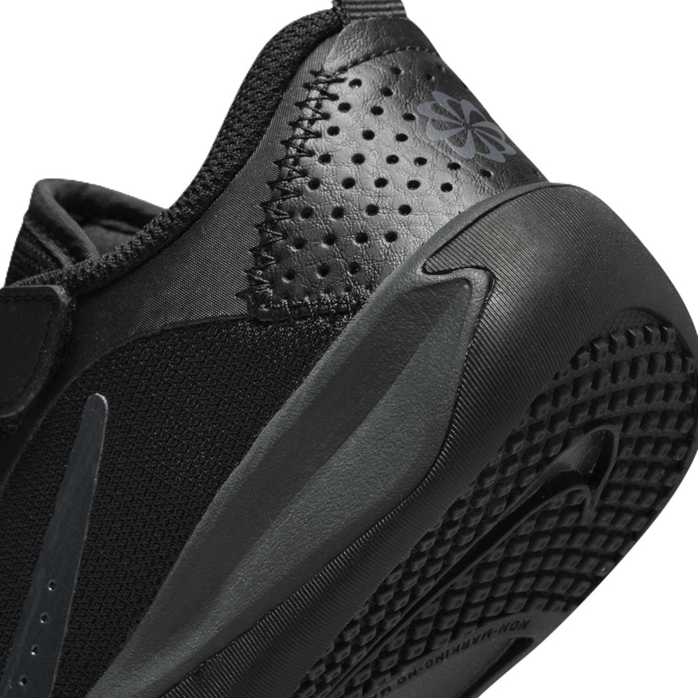 Nike Omni Multi Court Younger Kids Shoes