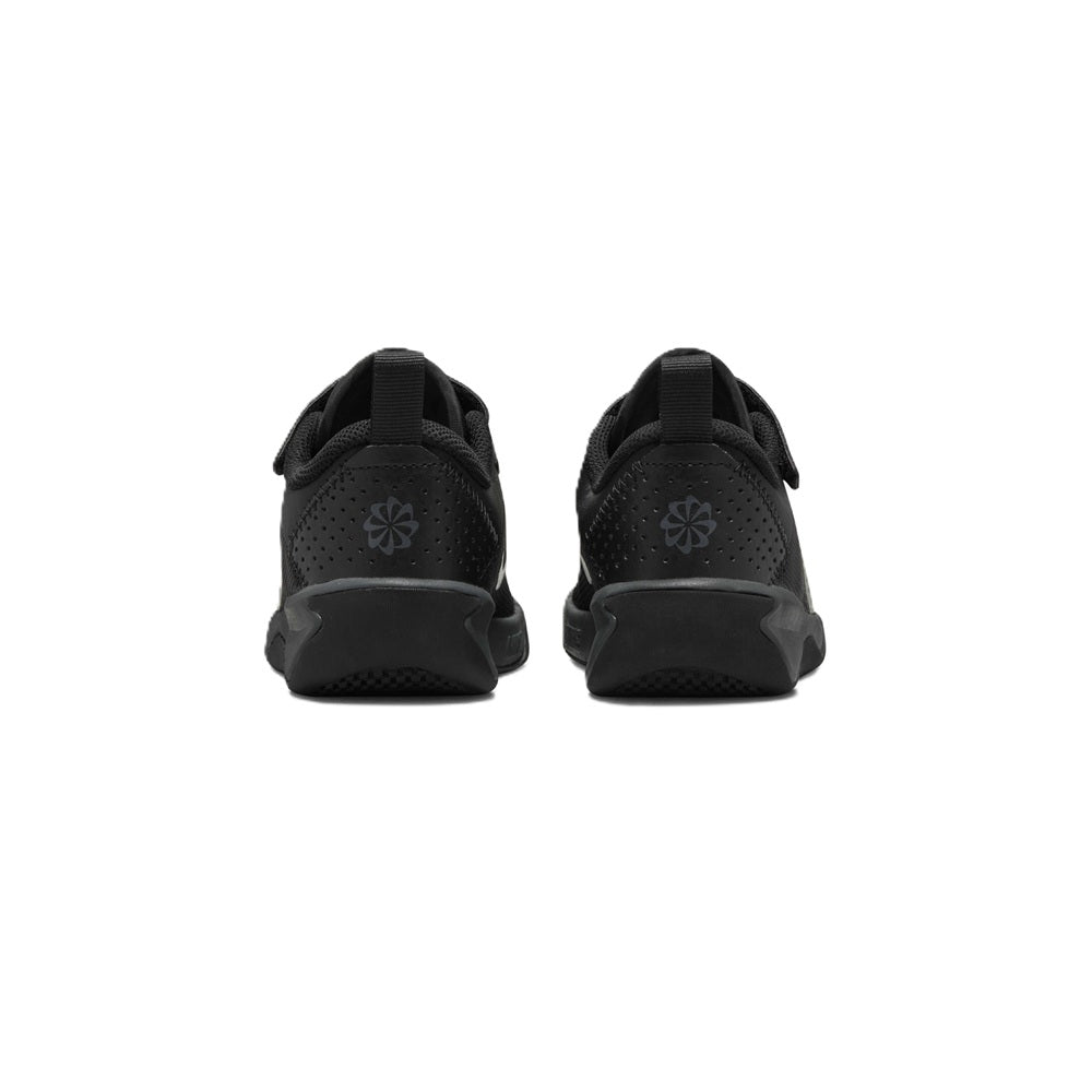 Nike Omni Multi Court Younger Kids Shoes