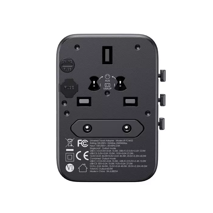 Joyroom 17W Universal Travel Adapter GaN