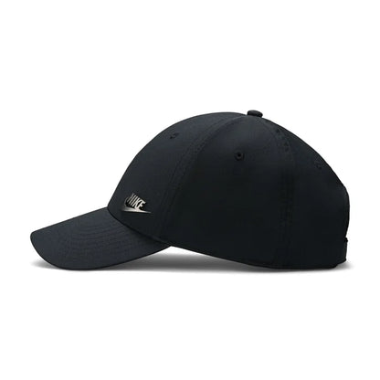 Nike Dri FIT Club Structured Metal Logo Cap