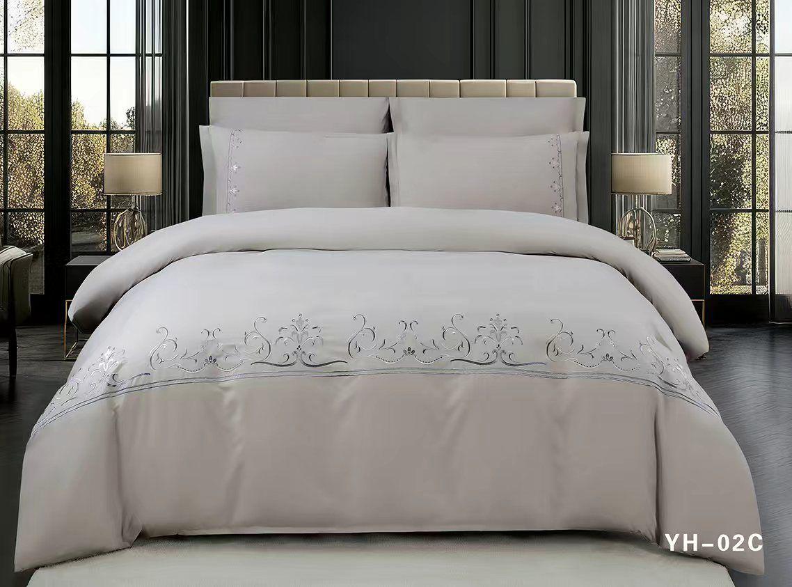 Warm House Royal Sapphire Embroidered Duvet Set
